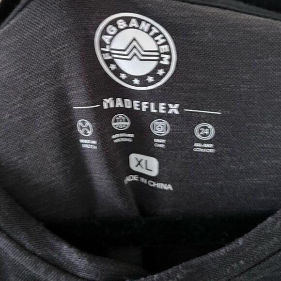 NWOT Men’s StitchFix Flag & Anthem Gray Polo - Picture 3 of 4